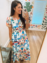Load image into Gallery viewer, Abstract Floral Print Dress
