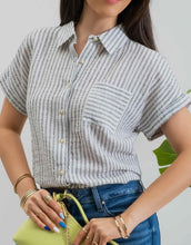 Load image into Gallery viewer, Subtle Striped Linen Top
