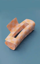Load image into Gallery viewer, Large Checkered Claw Clip - 5 Colors
