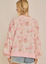 Load image into Gallery viewer, Quilted Patchwork Oversized Pullover

