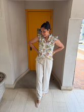 Load image into Gallery viewer, Maria Floral Ruffle Top
