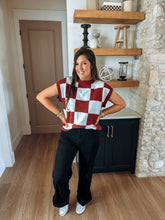 Load image into Gallery viewer, Magnolia Checkered Sweater
