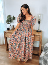 Load image into Gallery viewer, Season of Leaves Maxi Dress
