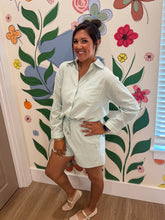 Load image into Gallery viewer, Taryn Twin Stripe Button Up Top - 3 Colors
