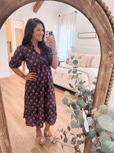 Load image into Gallery viewer, Field of Florals Midi Dress
