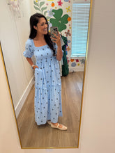 Load image into Gallery viewer, Blue Showers Floral Dress
