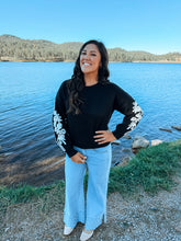 Load image into Gallery viewer, Classic Colored Floral Sweater
