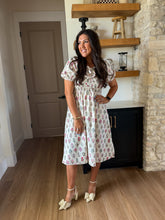 Load image into Gallery viewer, Falling Flowers Dress
