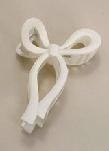 Load image into Gallery viewer, Matte Bow Hair Claw Clip
