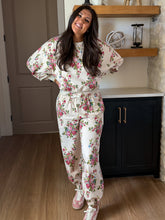 Load image into Gallery viewer, Faye Floral Pullover - Matching Pants Available
