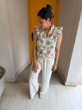 Load image into Gallery viewer, Maria Floral Ruffle Top
