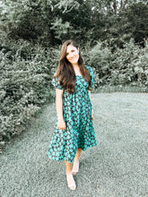 Load image into Gallery viewer, Daniella Daisy Midi Dress - Emerald
