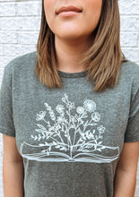 Load image into Gallery viewer, floral book tee grey women&#39;s fit
